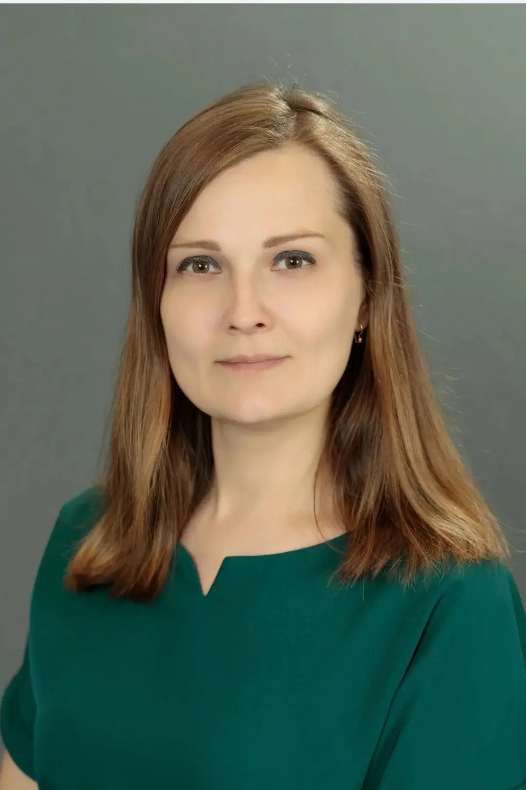 ПОЗДРАВЛЯЕМ ОЛЬГУ АЛЕКСАНДРОВНУ АНТОНЕНКО 🌸🌸🌸 
МАДОУ «Детский САД №83» поздравляет старшего воспи