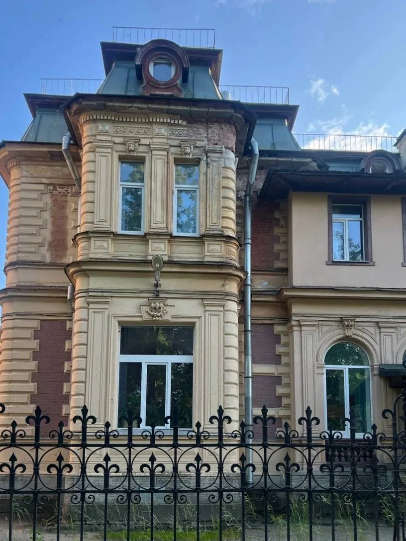 Особняк Яковенко — еще одна жемчужина Каменного острова.