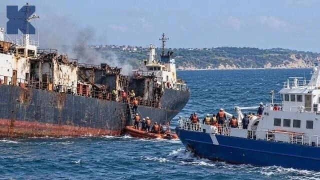В исключительной экономической зоне Болгарии беспилотники ВСУ атаковали два торговых су...