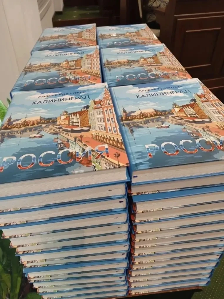 📚 Уникальное пополнение библиотеки! Друзья, у нас замечательное событие! Фонд нашей школьной библиот