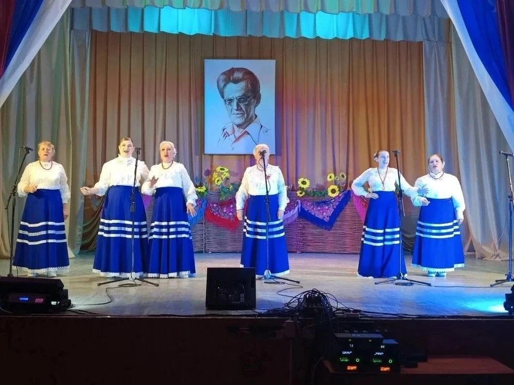 Шахтинский ансамбль «Зоренька» блистал на фестивале «Закруткинская весна-2026»