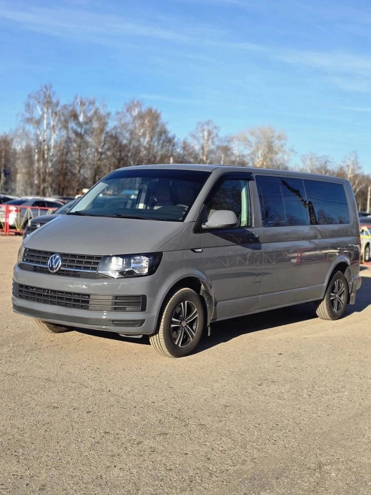 Volkswagen Caravelle 2019 г. ✅️ В идеальном состоянии! ✅️ В заводском окрасе. ✅️ Пробег 90 тыс. км. 