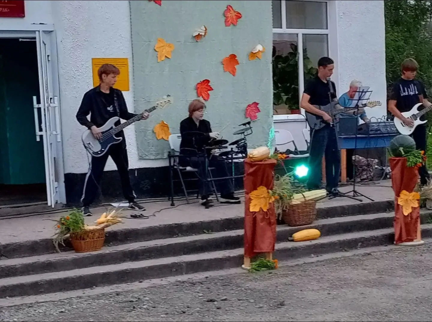 ‎28 августа село Налобиха наполнилось особым теплом и весельем — здесь с размахом отмет...