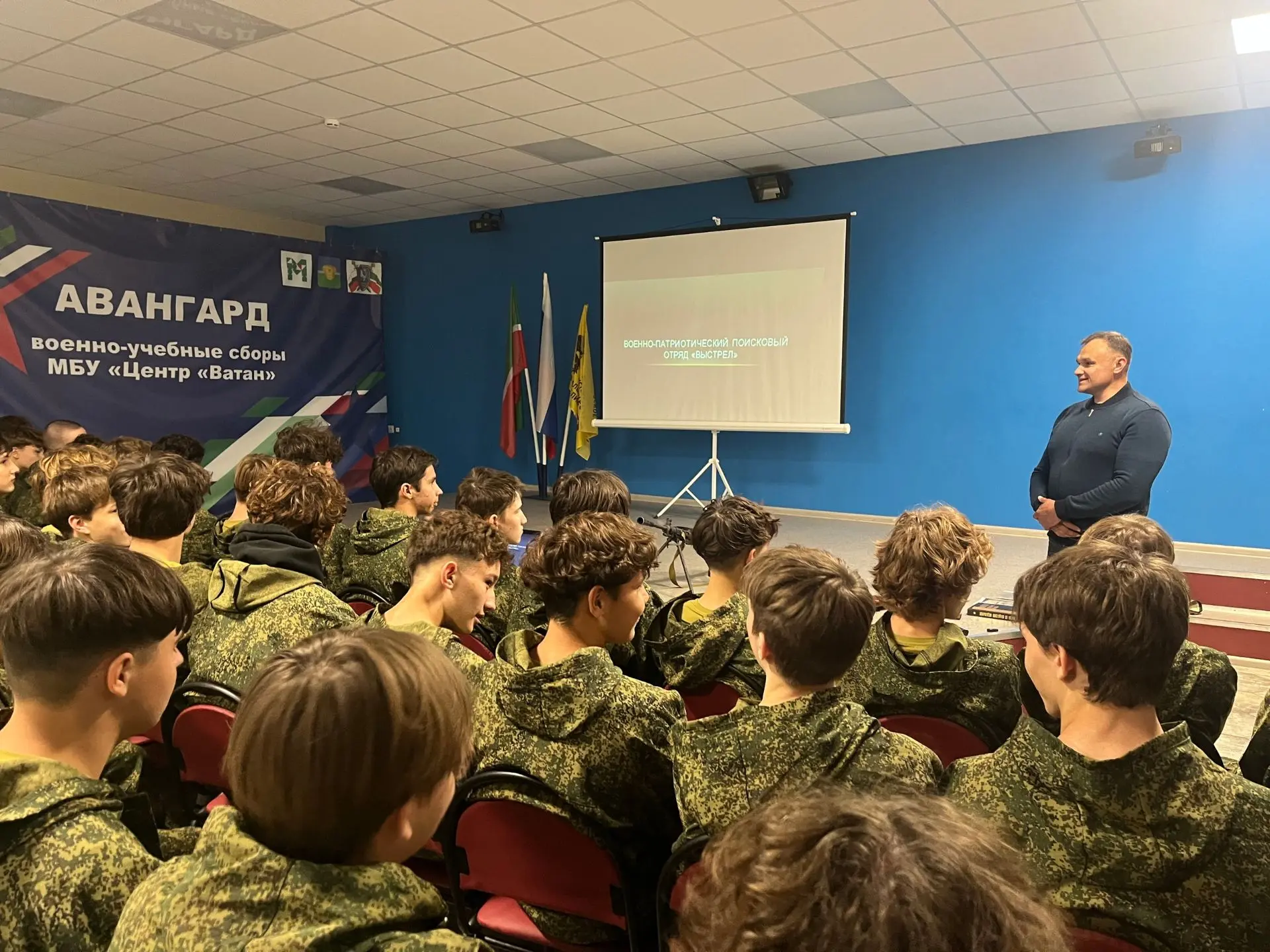 Нурлатские школьники приступили к военно-патриотическим сборам в Чистополе 🇷🇺На базе ...