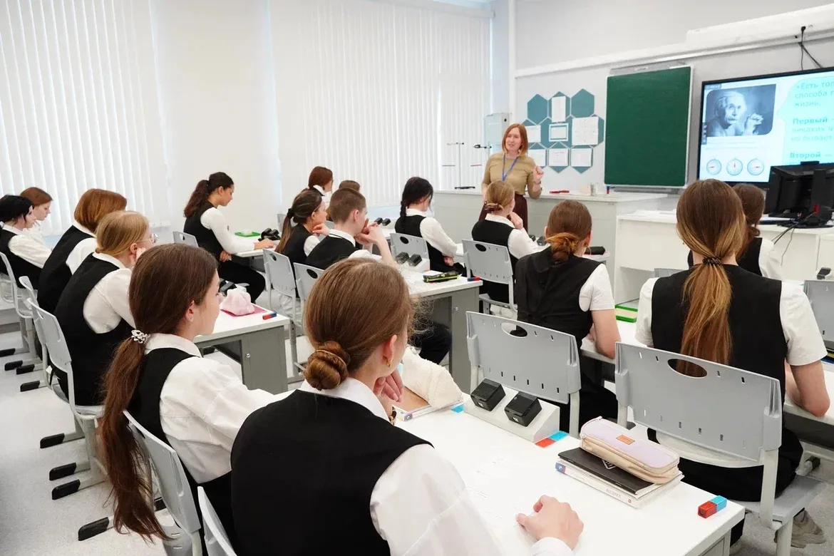 #УчительГода43  Первый день конкурсных испытаний принес участникам и членам жюри много ярких впечатл