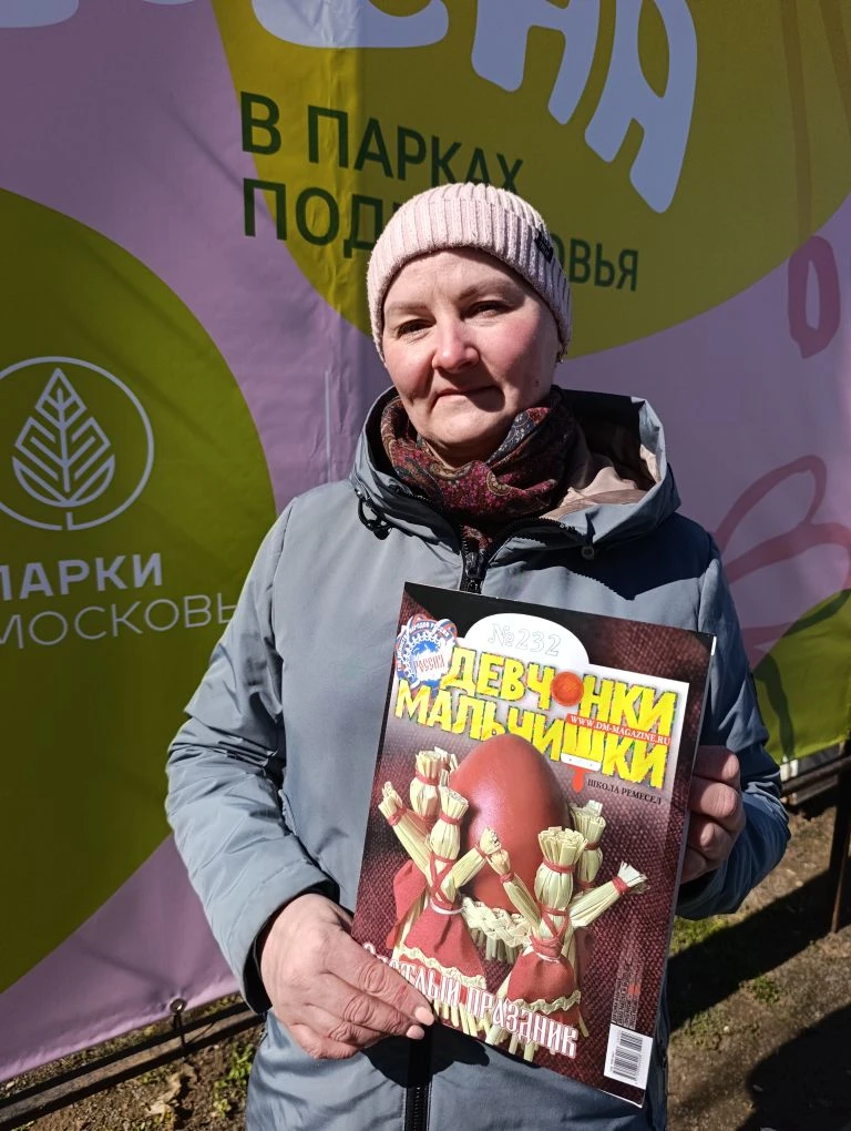 Сегодня Анна Коленда провела мастер-класс по декупажу в парке более чем для 70ти детей!!!