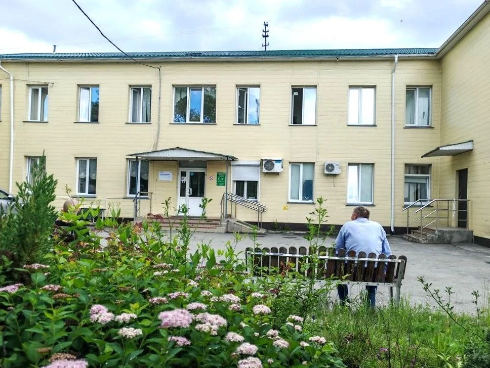 Как получить медицинскую помощь в выходные и праздничные в июне 2026 года: