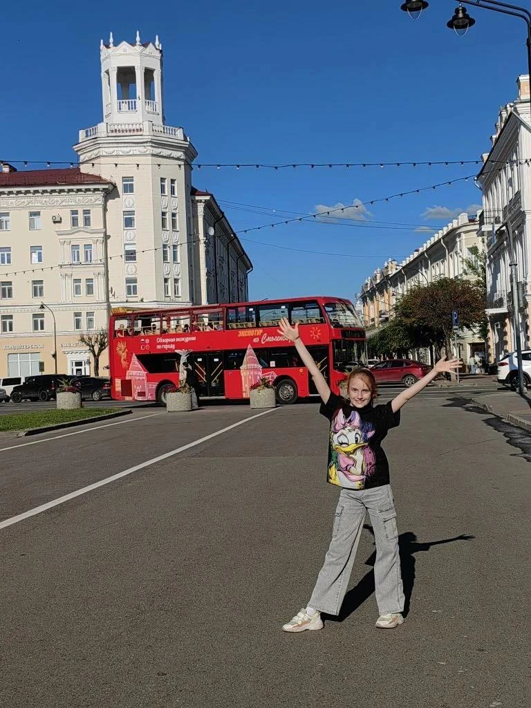 💃🪭 ШКОЛЬНЫЕ ПРИВЕТЫ 🪭💃

Из старинного и прекрасного Смоленска летит горячий, зажигательный приве