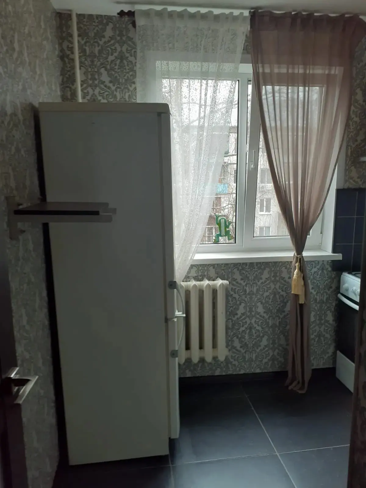 Г Казань Сдаём комнату в 2х комнатной квартире по улице ХАДИ ТАКТАША. В шаговой доступности метро СУ