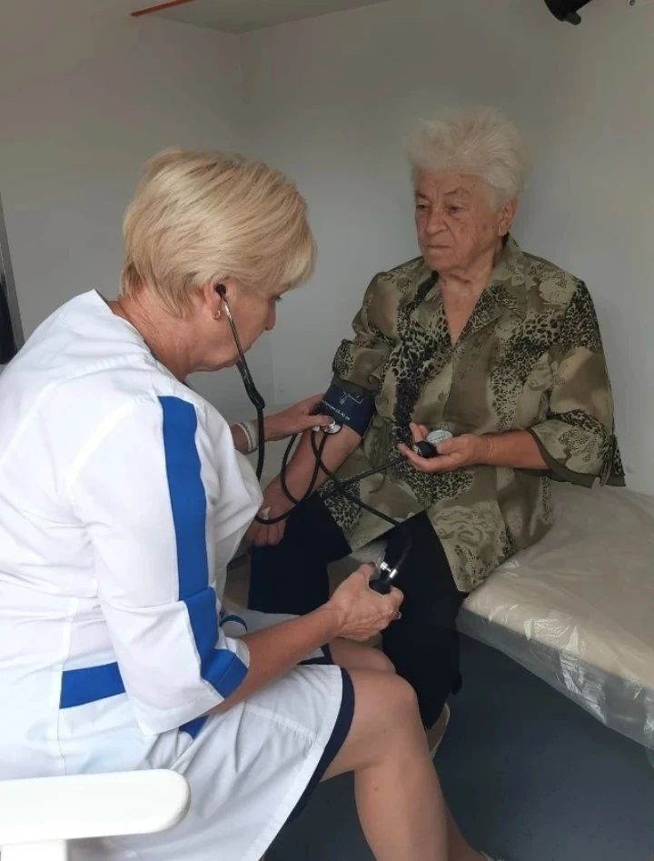 В больницах, поликлиниках и ФАПах Боровского округа проходят мероприятия, приуроченные к неделе борь