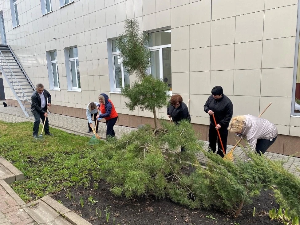 Наводим порядок  Коллективы участков Белгородэнергосбыта продолжают приводить в порядок закрепленные
