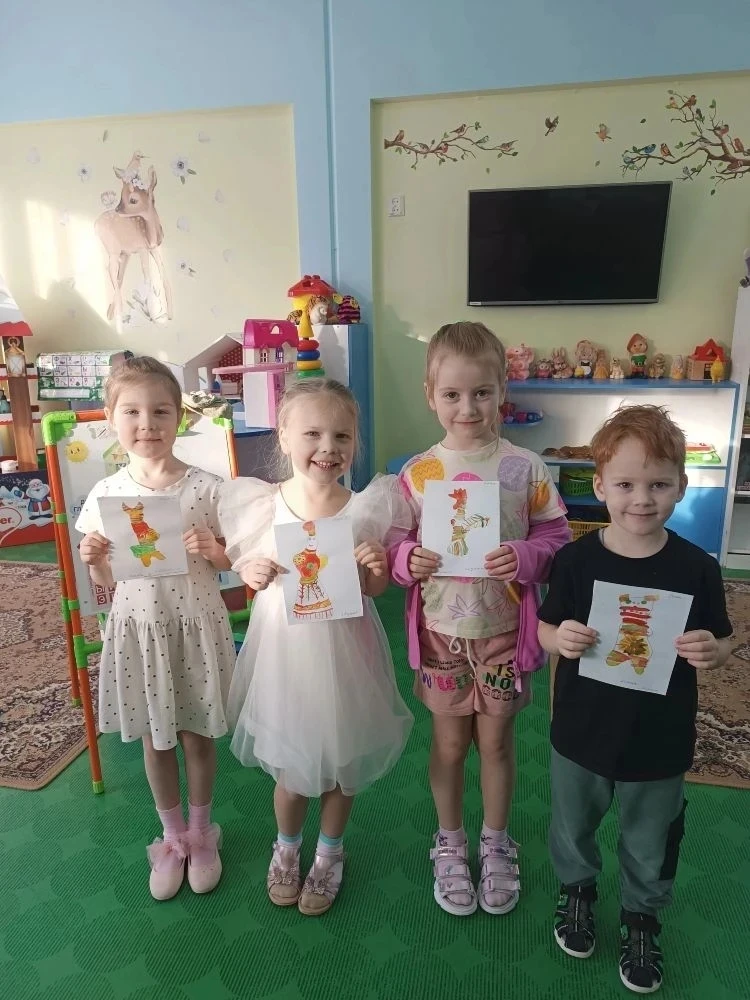 25 февраля  отмечается день филимоновской игрушки.😊 Это одно из самых древних народных...