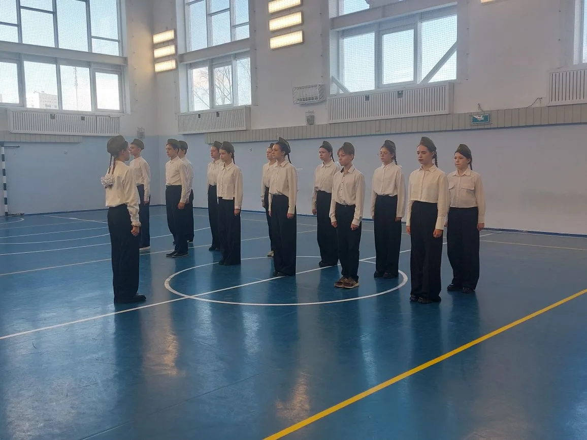 📍В преддверии Дня защитника Отечества в нашей школе по традиции состоялся Смотр строя и песни для 4-