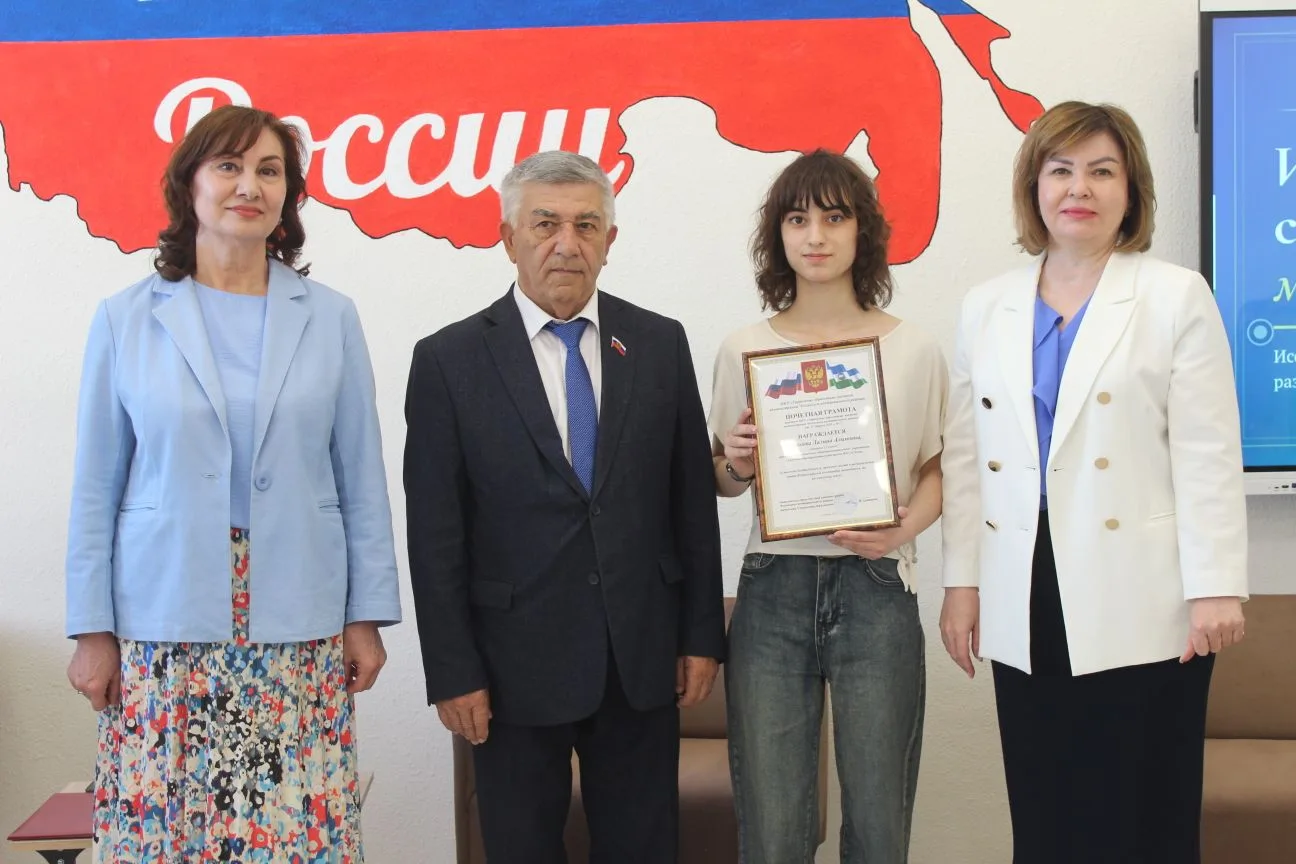 В Чегемском районе состоялось торжественное мероприятие, посвященное чествованию педаго...