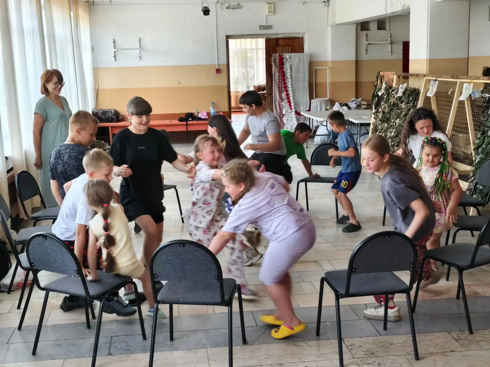 Игра – основная деятельность каждого ребёнка. Всё свободное время дети играют, любят со...
