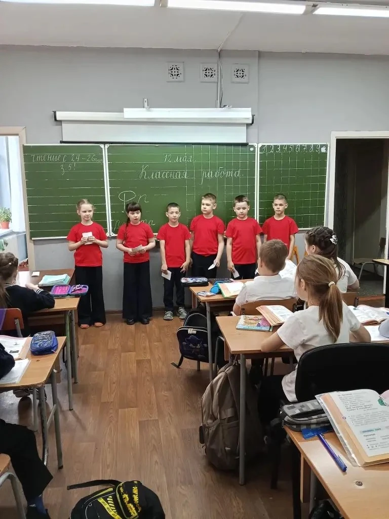 🚒 Маленькие члены Дружины юных пожарных напомнили ребятам о правилах пожарной безопасности. ✅  🔥 Зак