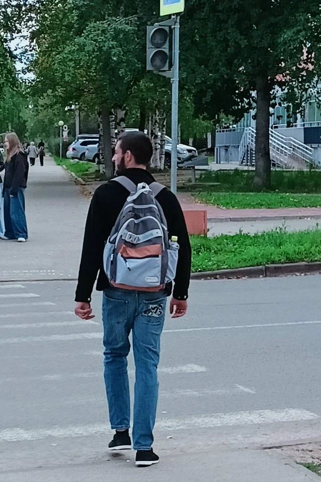 В Сыктывкаре снова активизировались продавцы поддельного парфюма.