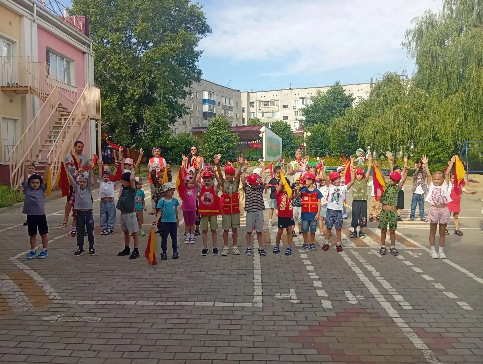 В рамках выполнения плана мероприятий по просвещению родителей в МАДОУ ЦРР — д/с № 32 г. Кропоткин, 