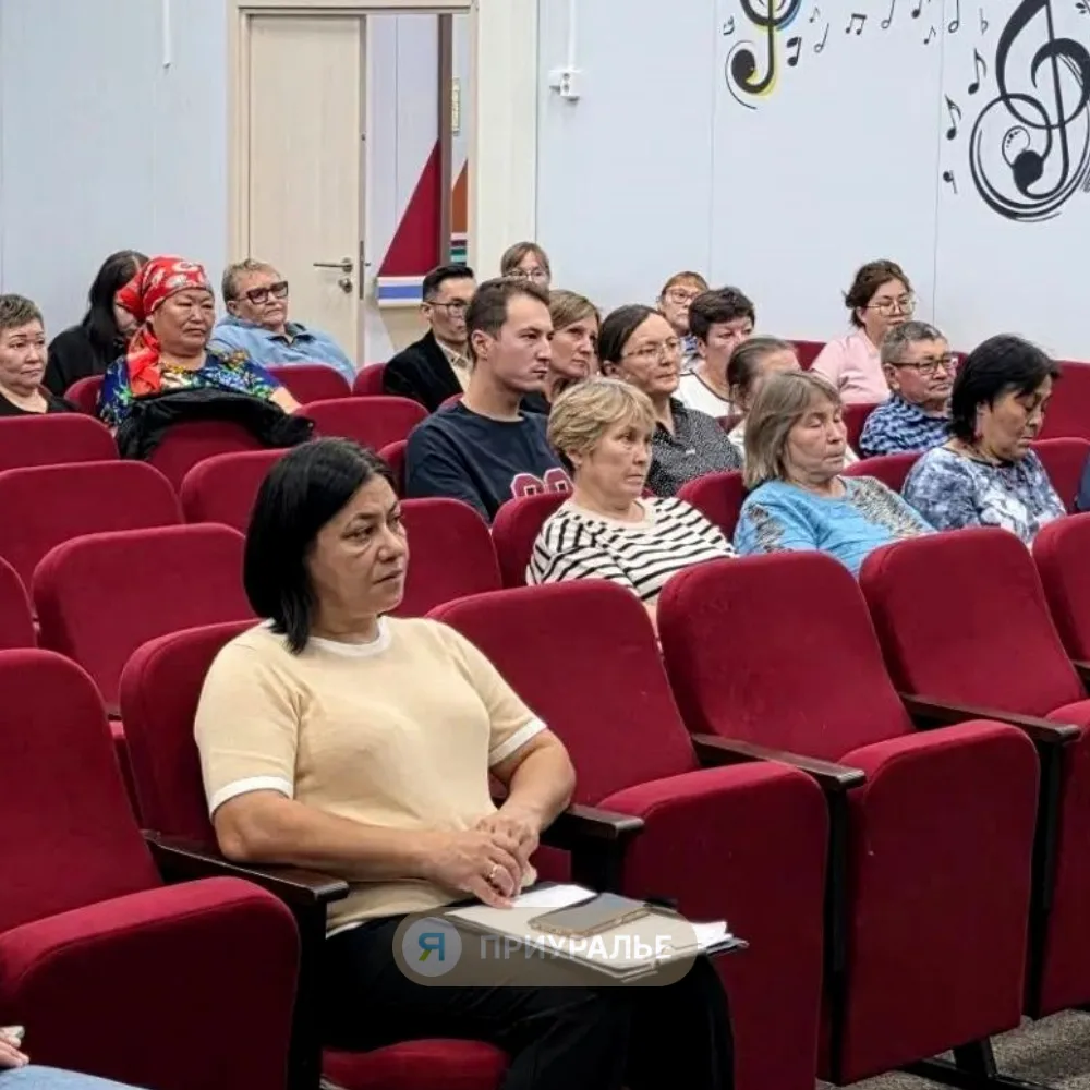 ❗️Дорога к причалу, тепло в домах и ремонт школы: визит главы в Катравож