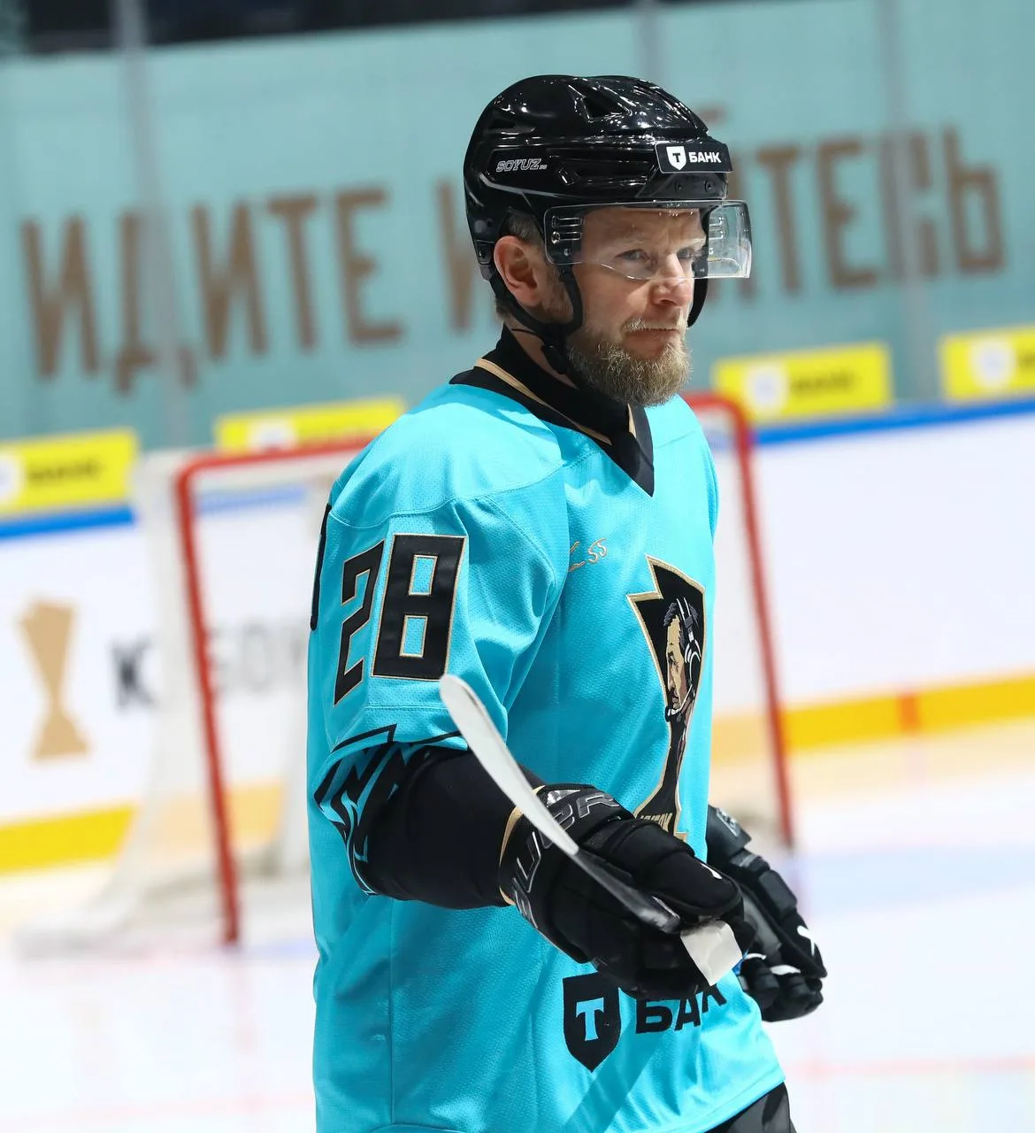 Ещё немного крутых снимков с Кубка Гимаева! 🏒🔥