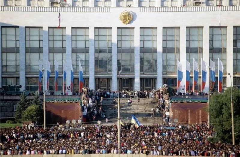 Сегодня в России отмечается День государственного флага! 🇷🇺