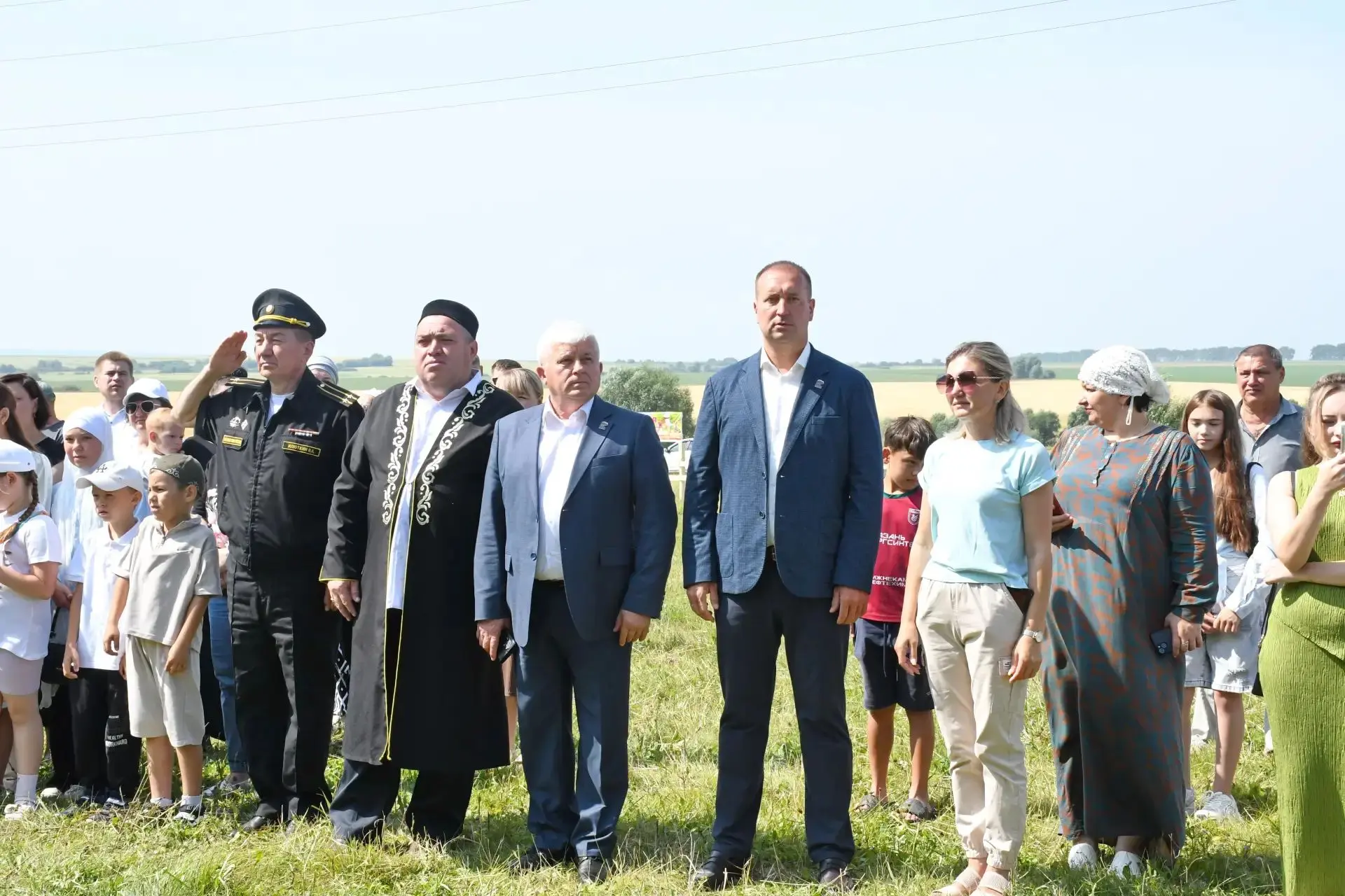 💢В деревне Долгий Остров прошёл турнир по вольной борьбе памяти  Рифата Фейзуллова и воинов, павших