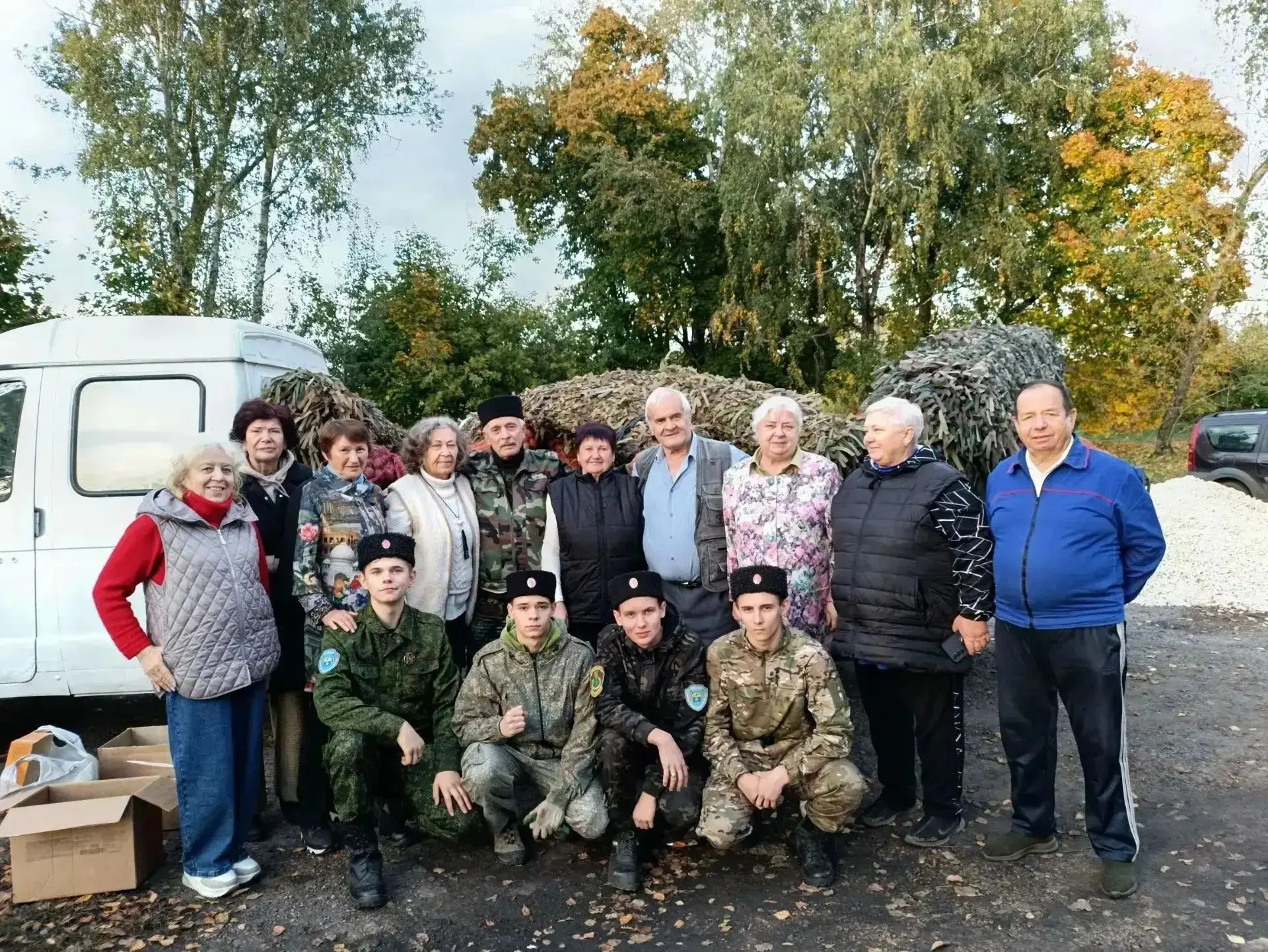 >2 тонн гумпомощи собрали жители Липецкого округа на фронт.