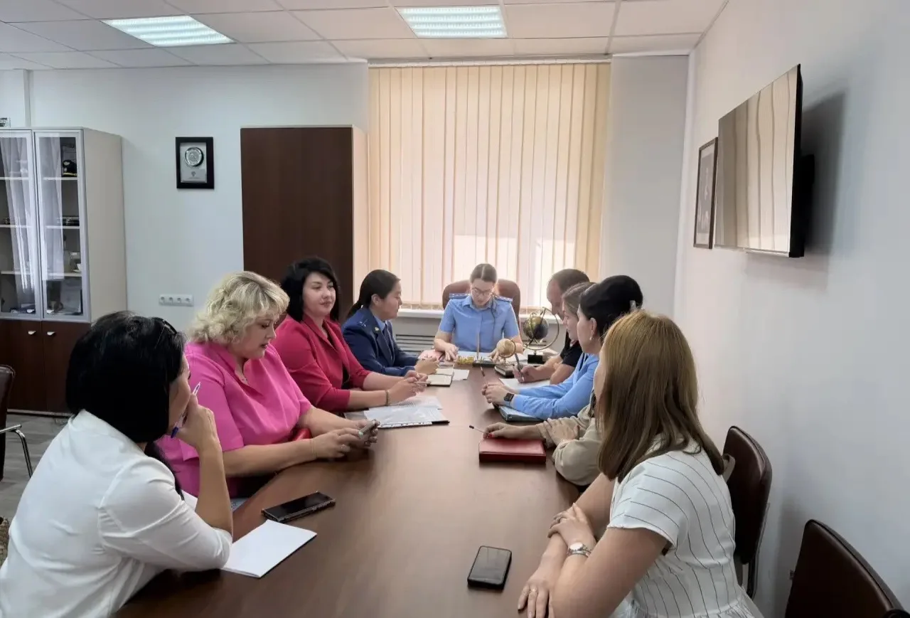 В Иркутской транспортной прокуратуре состоялось межведомственное совещание по вопросам ...