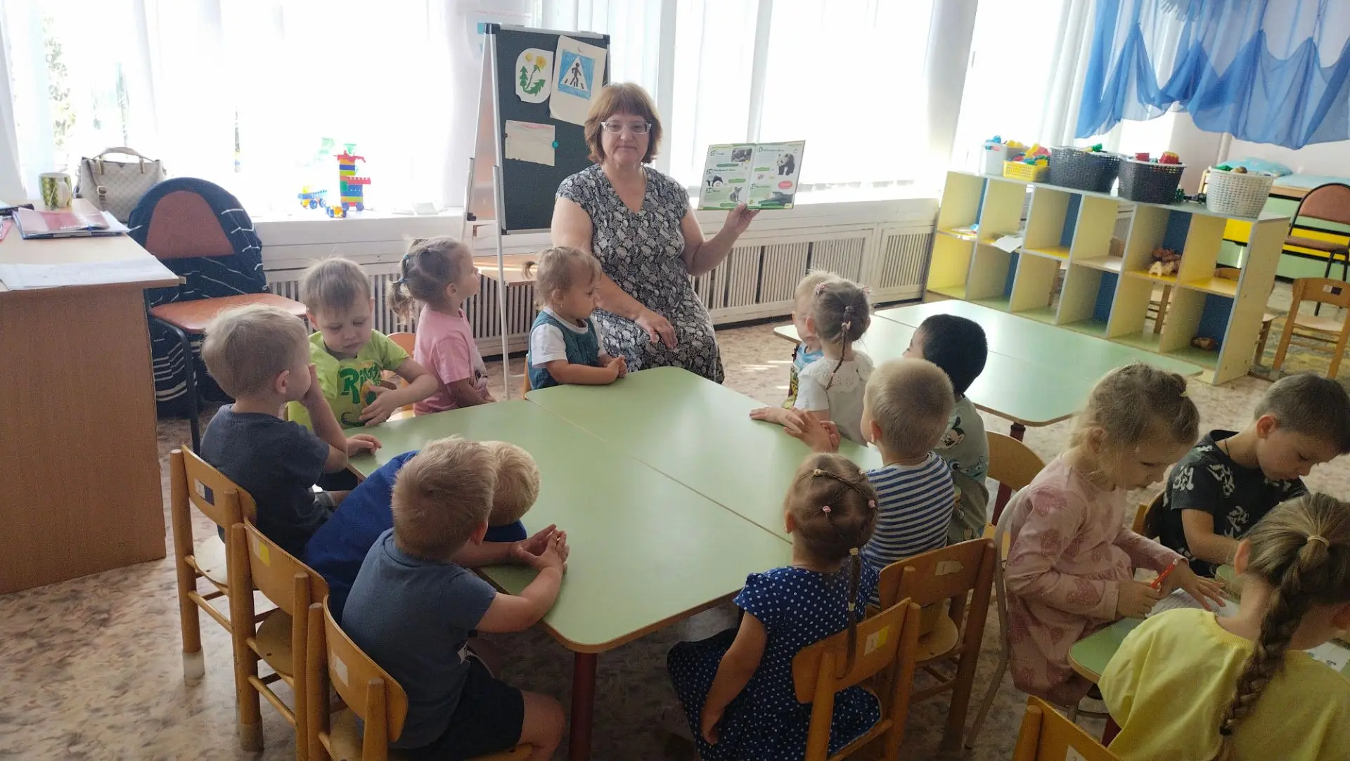 Мы сегодня изучали Красную Книгу России!!!🐅🐂🦍🦜🦚🦋