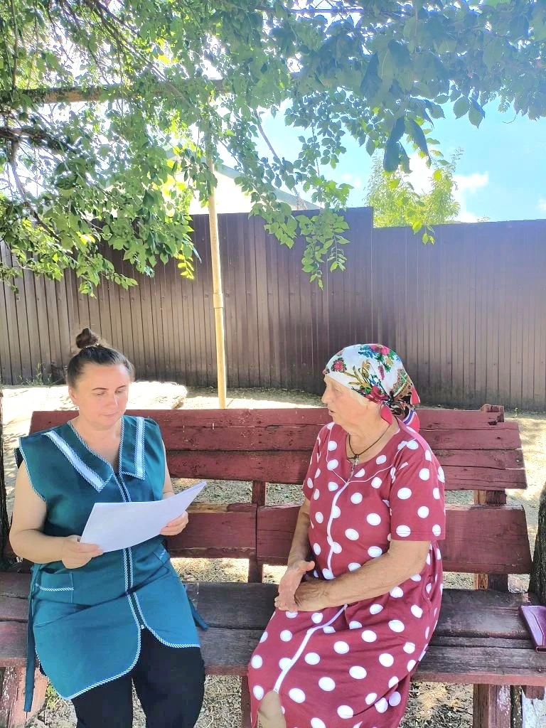 📢 Профилактика мошенничества: социальные работники Арзгирского округа усиливают просветительскую ра