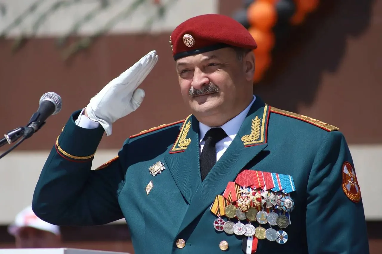 «Готов помогать»: Сергей Меликов взял на себя ответственность за начатые в Дагестане проекты и пообе