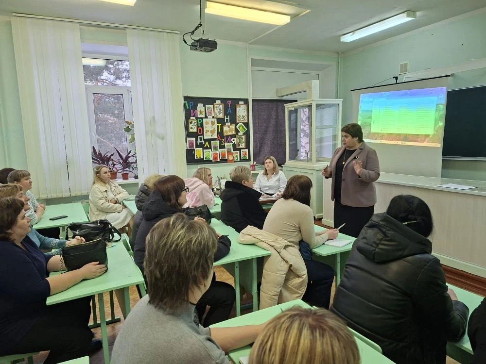 19 марта прошло общешкольное родительское собрание для родителей будущих выпускников (9...