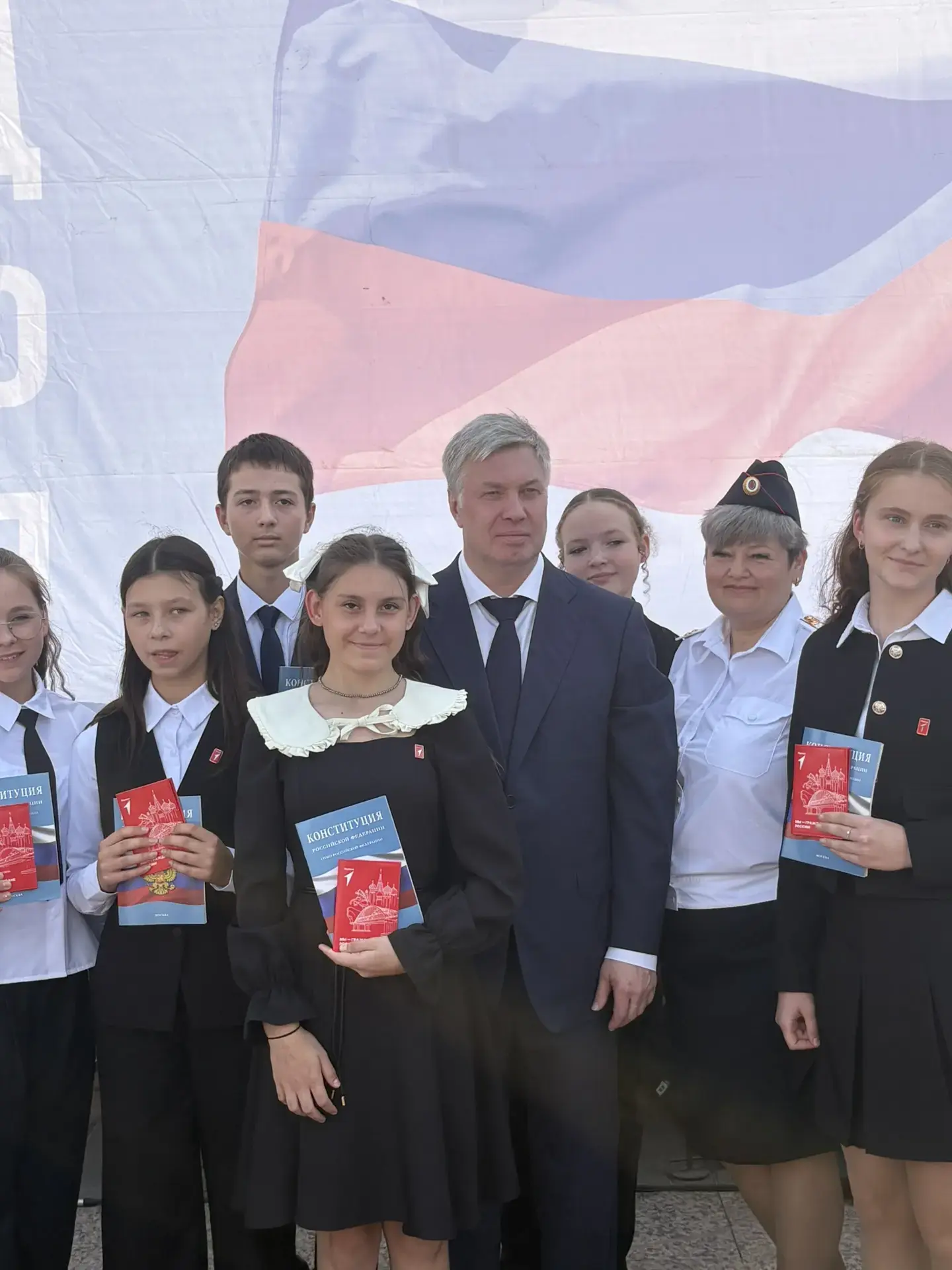 22 августа – в День государственного флага России в рамках Всероссийской акции «Мы – гр...
