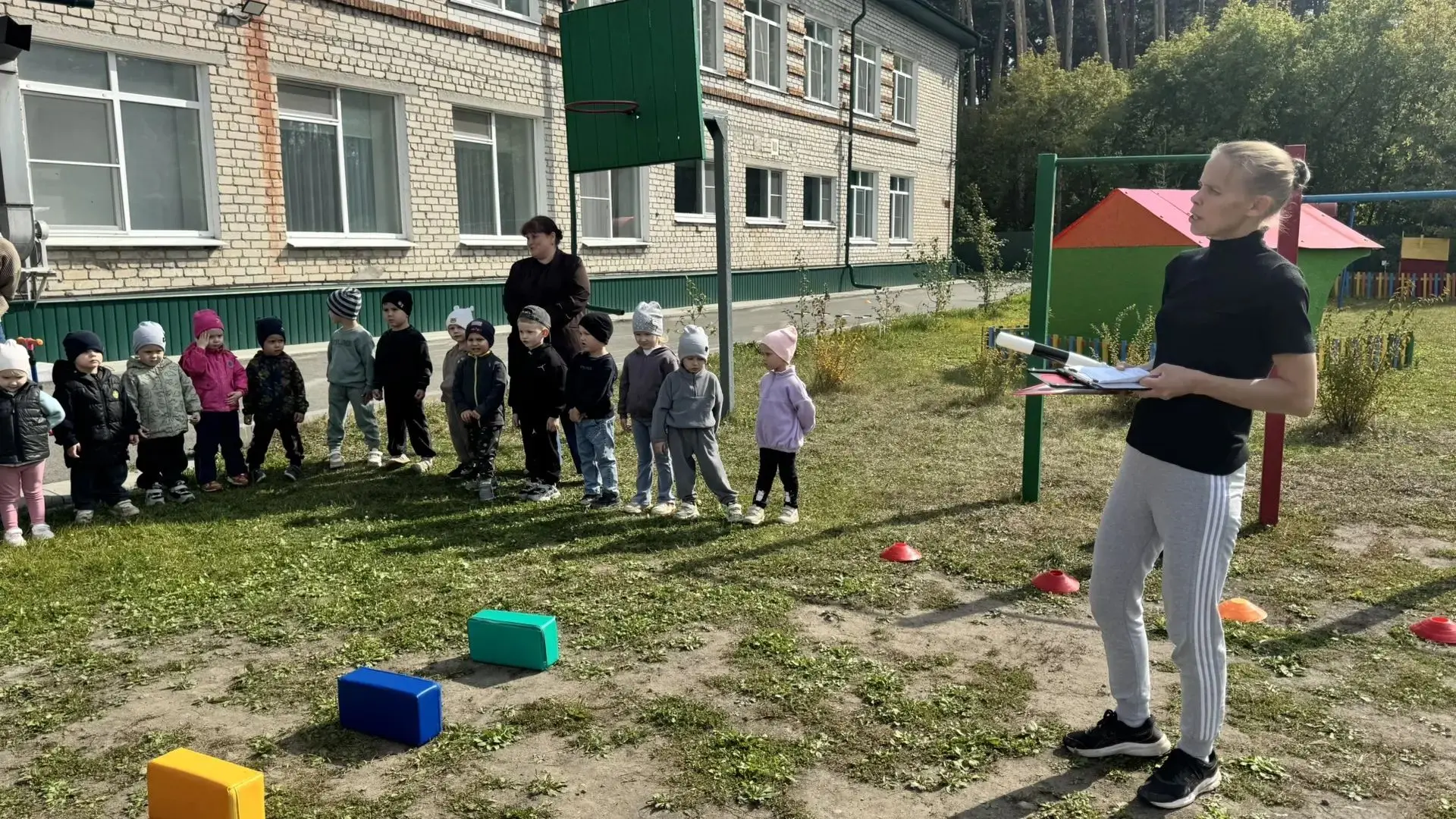 📆В нашем детском саду прошёл спортивный праздник под названием "Путешествие в страну С...