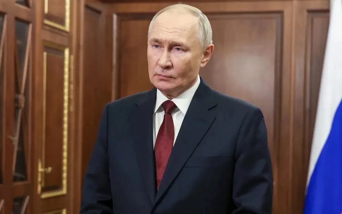 ❗️Путин ограничил доступ к части информации о российском топливно-энергетическом компле...