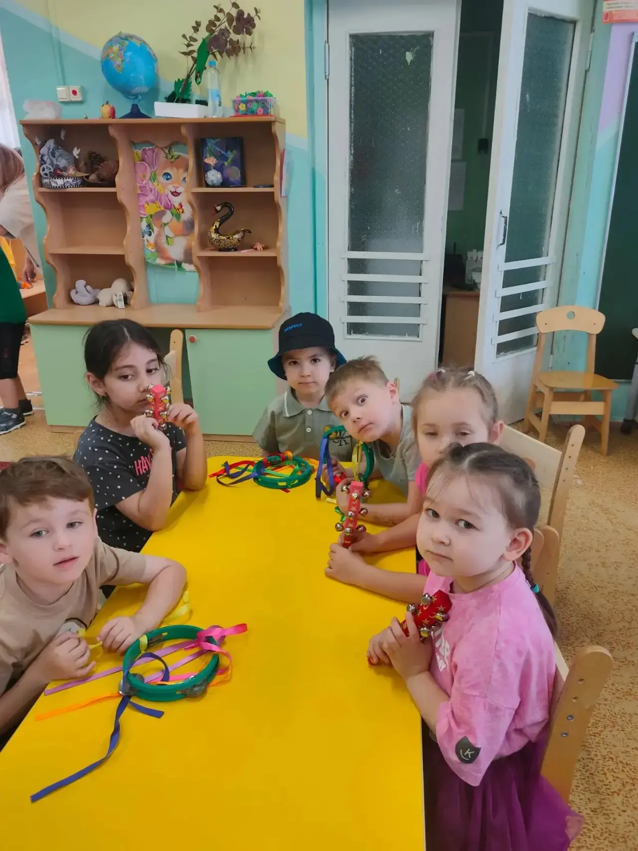 ☀️ Как проводят лето дошколята #школаБескудниково? Ярко, музыкально и очень познавательно!

🌤️ Лето