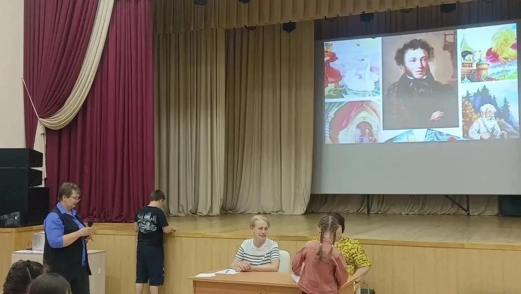 📚 Пушкинский день в пришкольных лагерях дневного пребывания