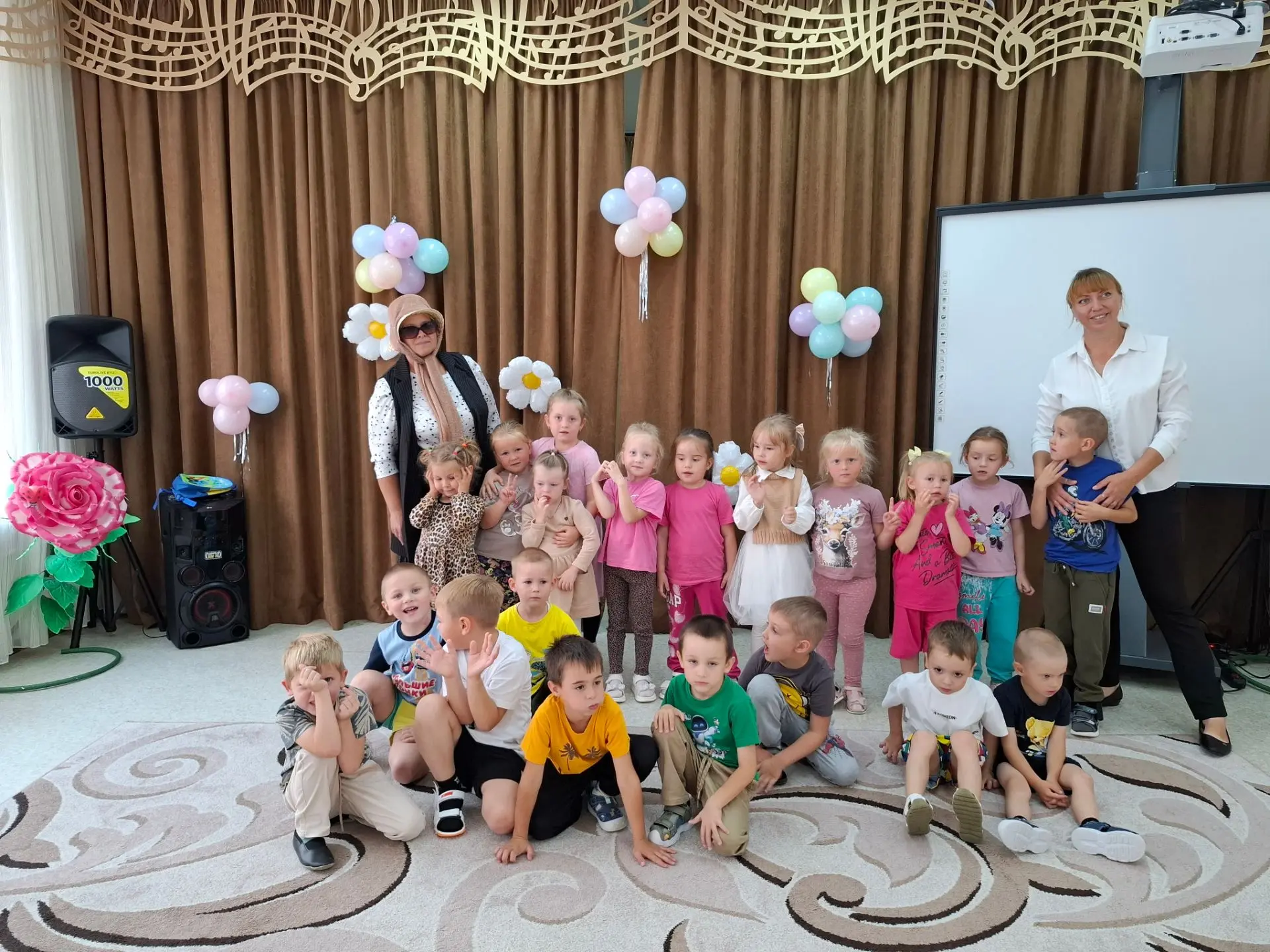 Сегодня в нашем детском саду прошёл яркий и эмоциональный праздник, посвящённый Дню зна...