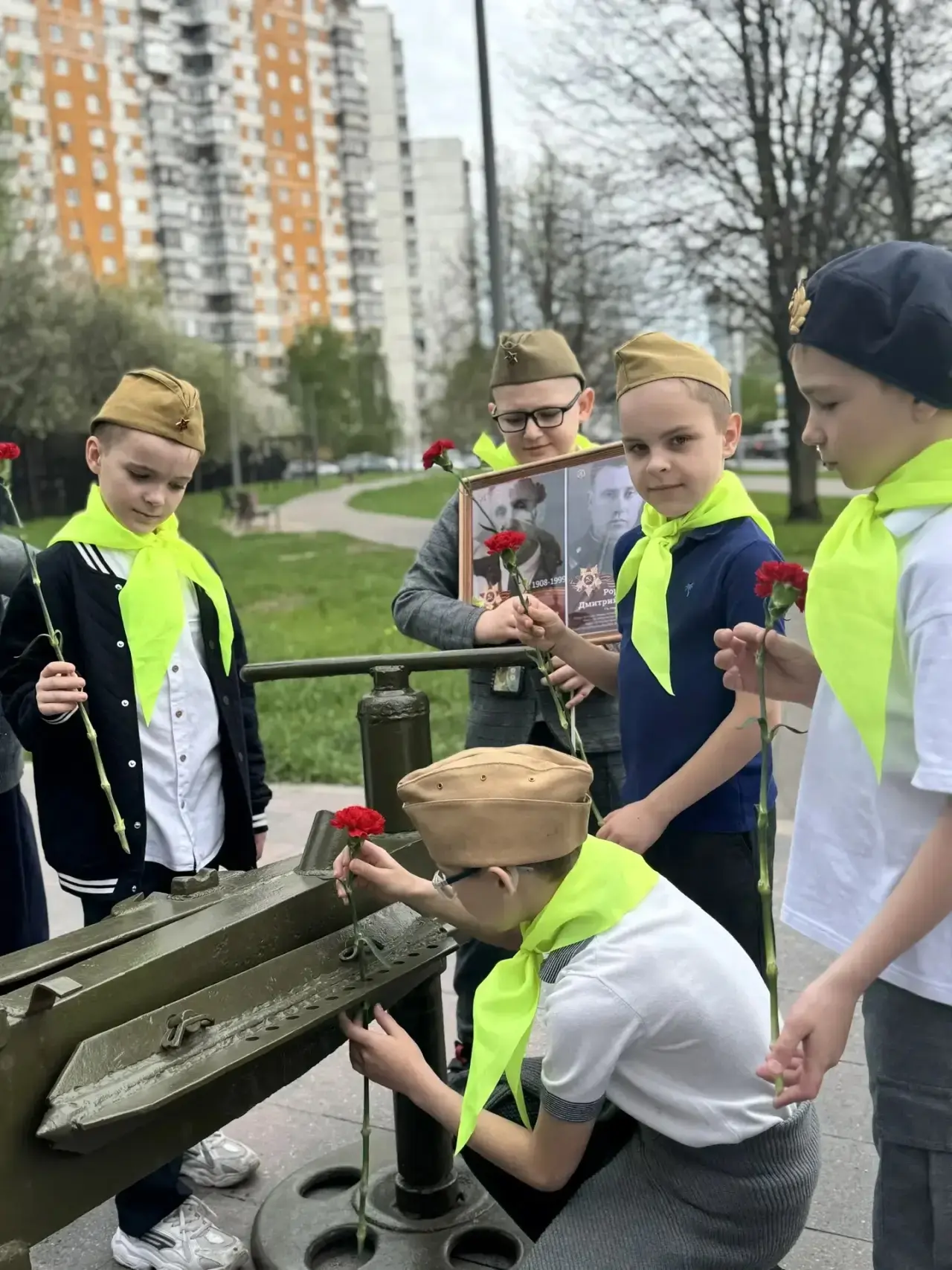 Мы помним! Мы гордимся!  Учащиеся школы №1544 приняли участие в городском образовательном проекте «М