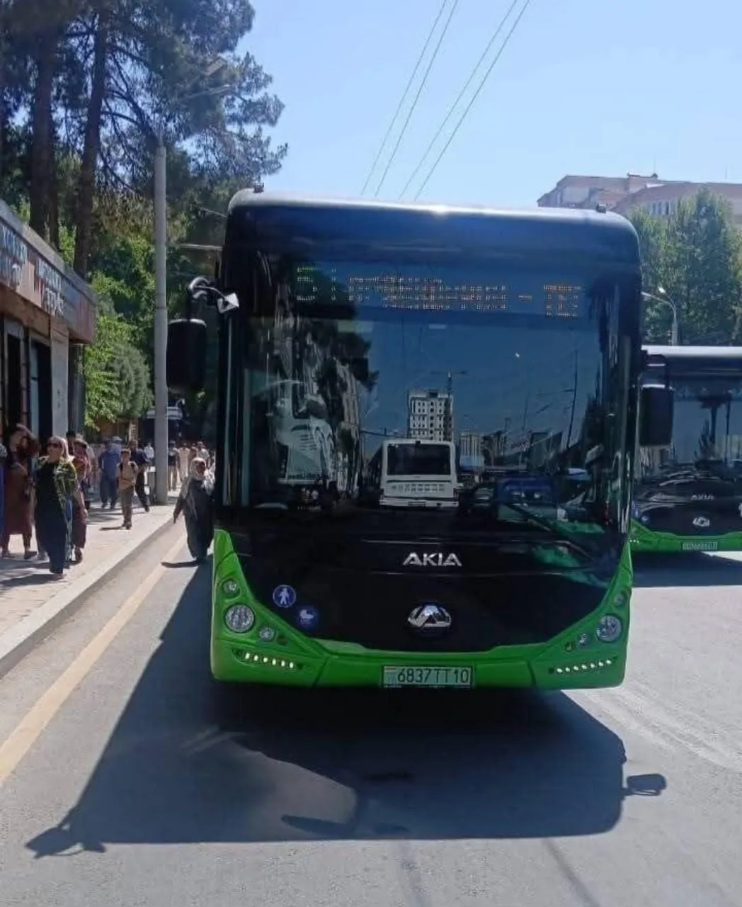 🚌 Новый автобусный маршрут №51 запустили в Душанбе.

Электробус курсирует между Восточным и Западны