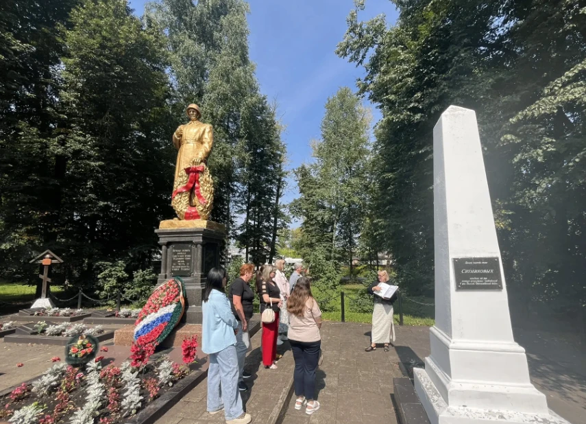 Для укрепления корпоративного духа и расширения кругозора сотрудников финансового управ...
