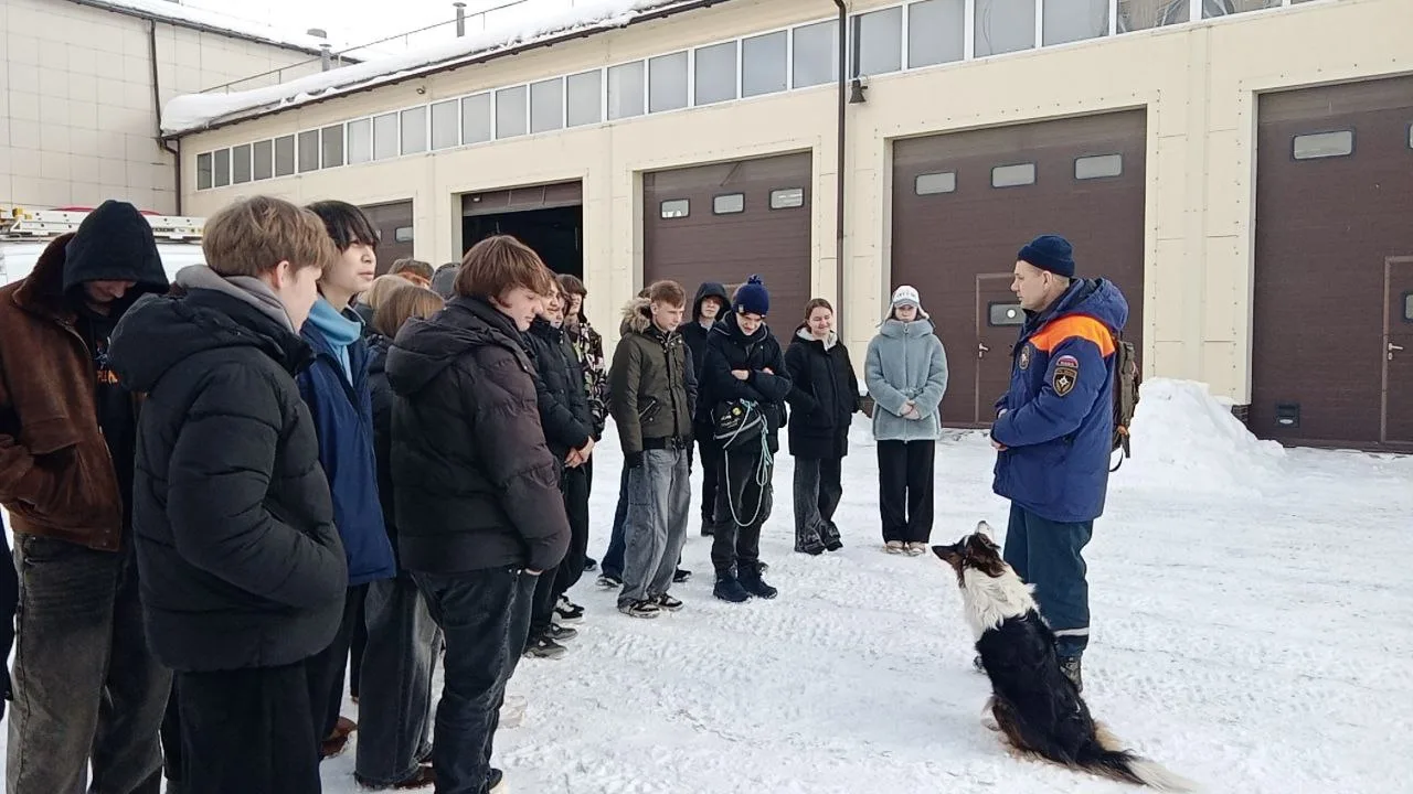 💪🏻Урок мужества от профессионалов: 9А в гостях у спасателей МЧС  В преддверии Дня защитника Отечеств