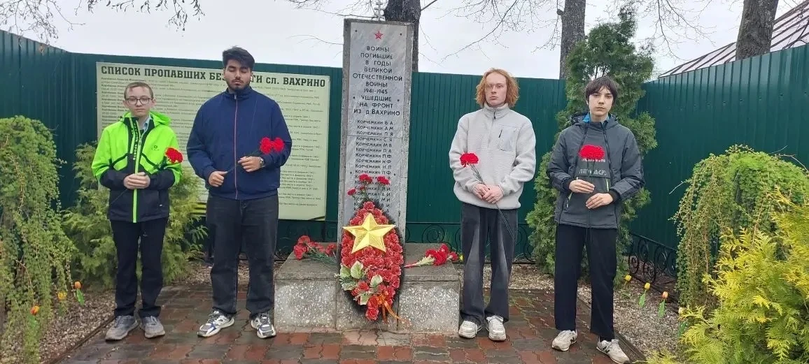 СПАСИБО🙏  Сегодня День Великой Победы - день, когда стоит сказать спасибо и поклониться защитникам Р