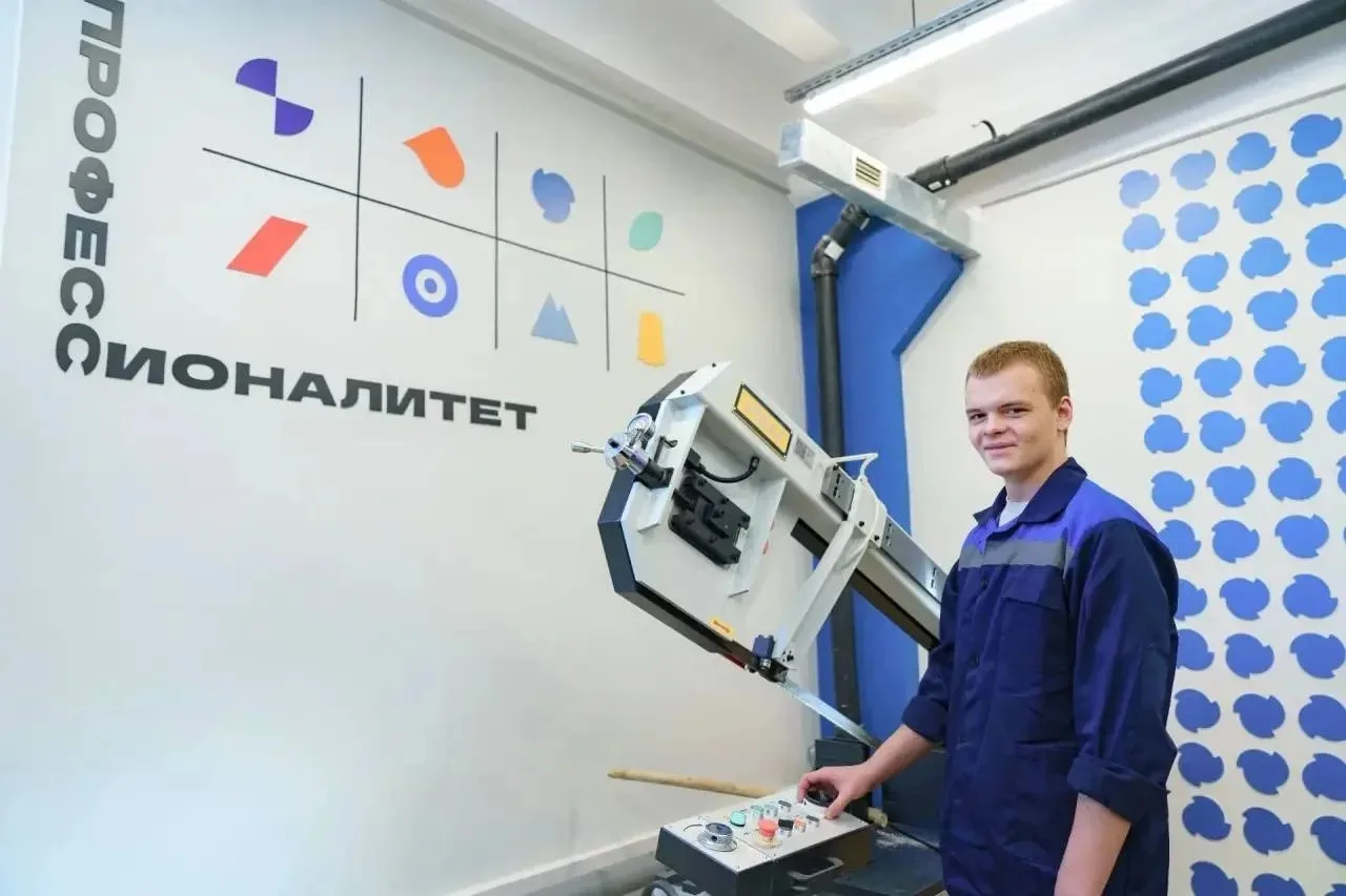 Дмитрий Чернышенко: Абитуриентам доступно порядка 880 тыс. бюджетных мест в организациях СПО и свыше