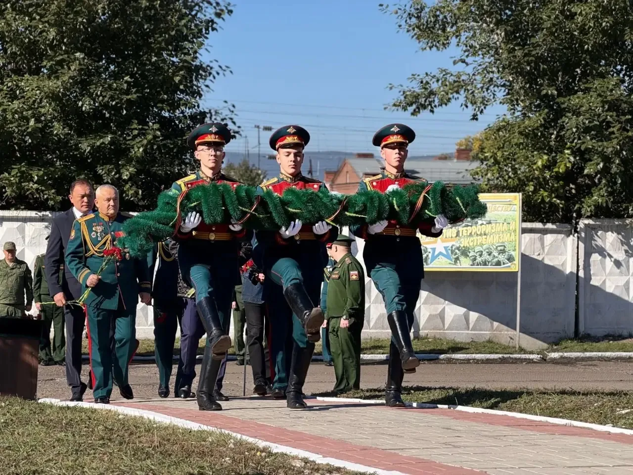 🎉 Уважаемые танкисты, ветераны 5-й отдельной гвардейской танковой Тацинской Краснознам...