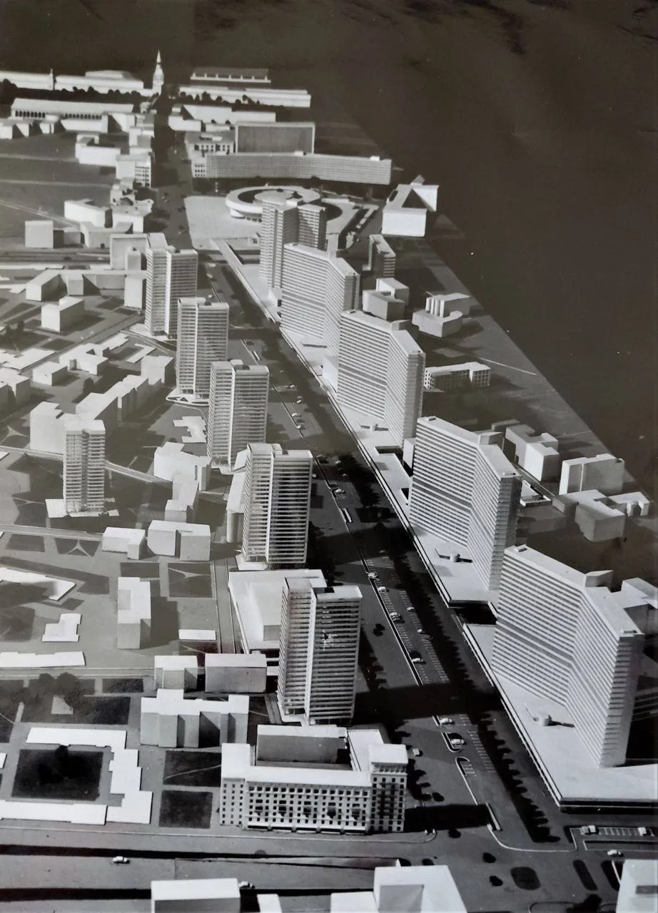 Проспект Калинина в Москве, фотография сделана с макета, 1966