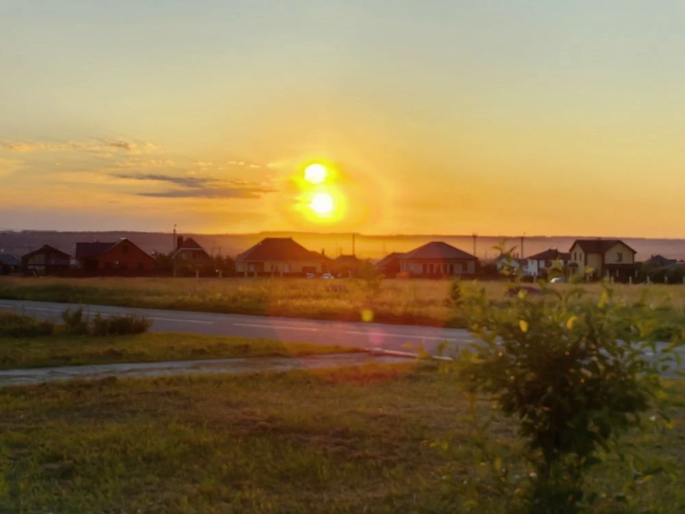 Очень красивый вид со двора!
У нас шикарнейшие закаты🌄 🌅  🔅 🔆 🔆