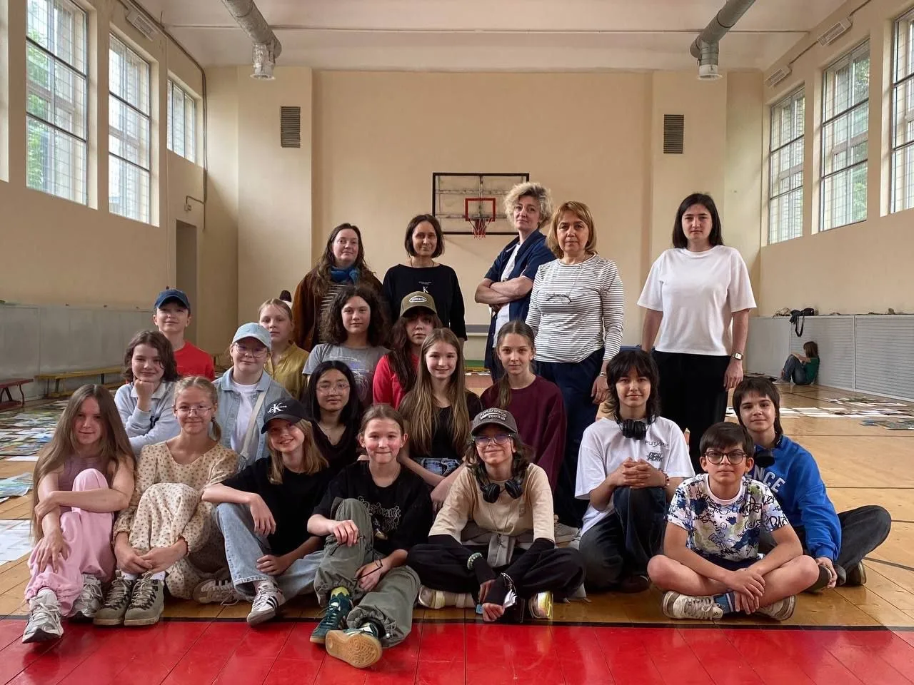 🌞🎨 Вчера в нашем лицее прошел просмотр работ летнего пленэра для 5"А" класса! Мы гордимся тем, как