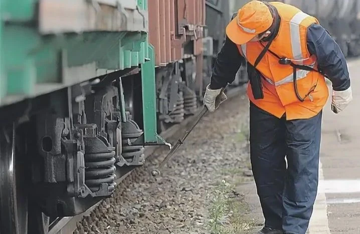 🚄 Стартовала декада по специальностям «Автоматика и телемеханика на транспорте (железнодорожном тран