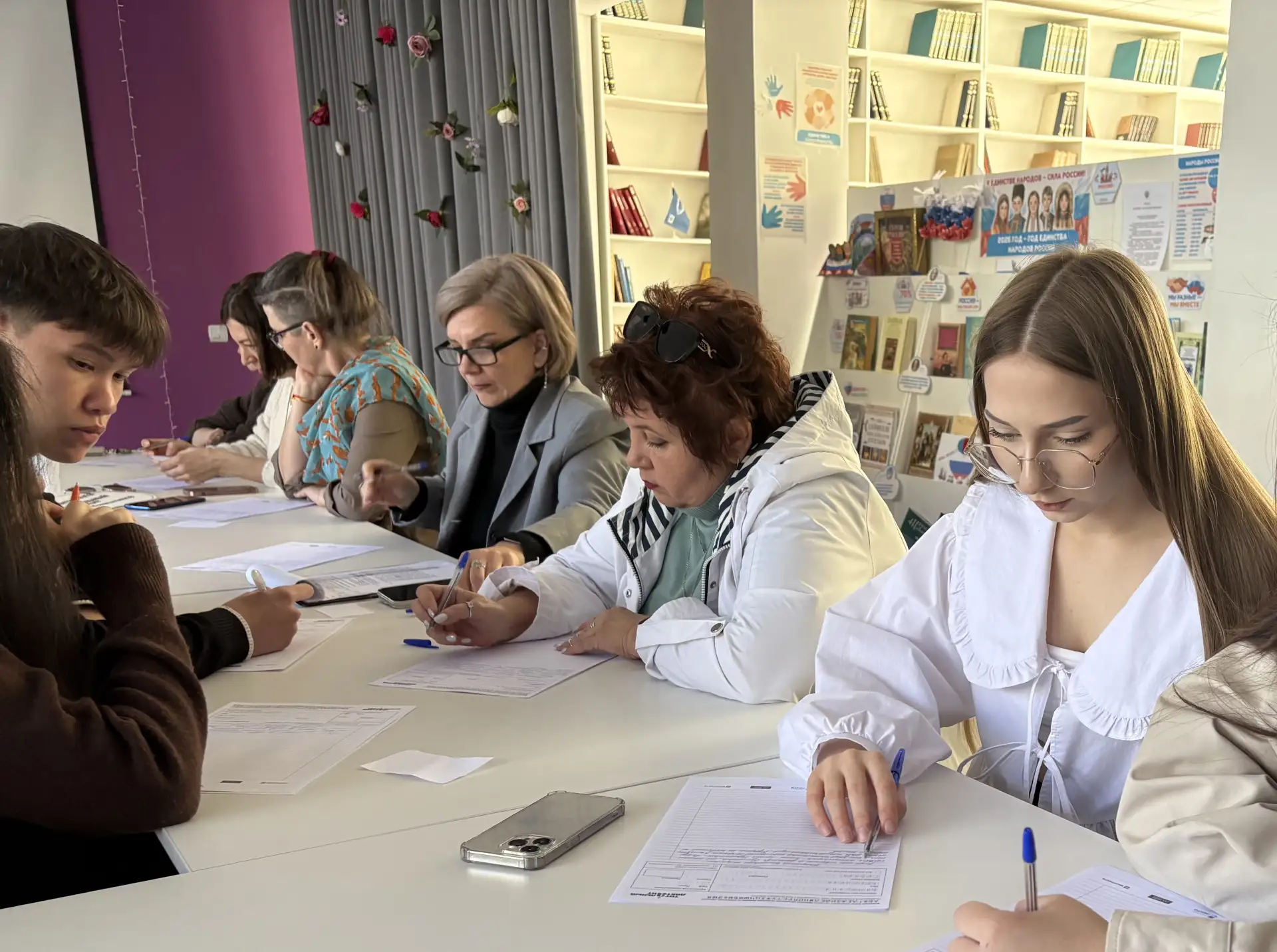 📝     18 апреля ученики 10 «А» и 11 «А» классов лицея приняли участие в Международной просветительск